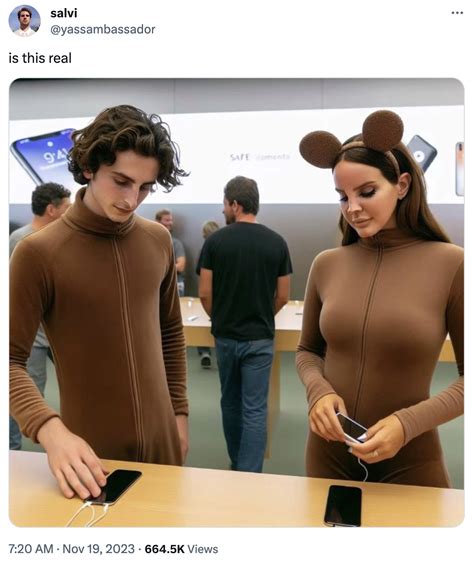 gay little monkey in the apple store